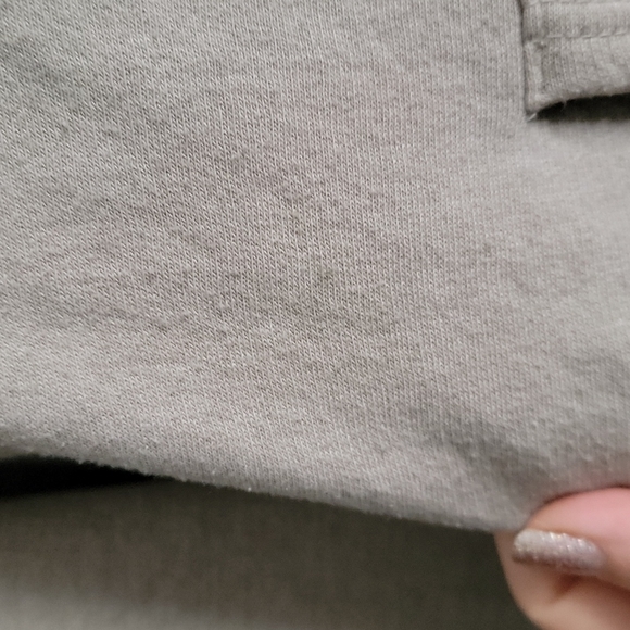 ❤️ Sweatshirt - Picture 2 of 2